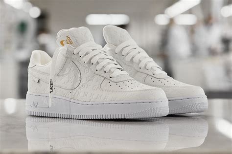 af1 lv white|Lv af1 price.